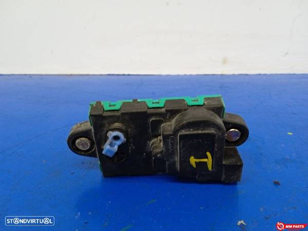 MOTOR FECHO CENTRAL FRENTE ESQUERDO HYUNDAI COUPE RD 2001 - 1