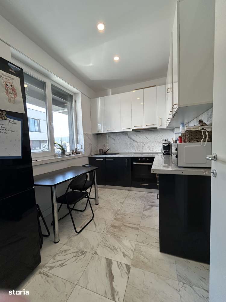 Vila 4  camere 2 bai dressing panouri solare Safirului Bragadiru - Imagine principală: 3/12