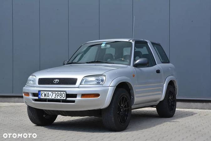 Toyota RAV4 2.0 - 1