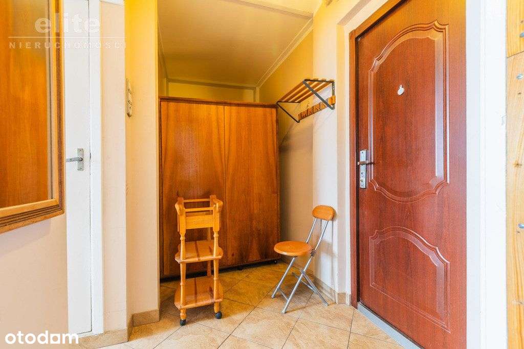 Police kawalerka na 8 piętrze z widokiem na las - Pełny obrazek: 5/10