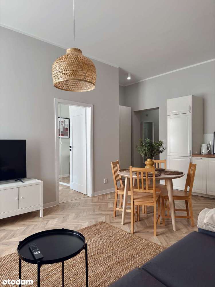 Mieszkanie 50m2 przy 1 Maja 11, dwa pokoje, garderoba - wolne od zaraz - Pełny obrazek: 1/20