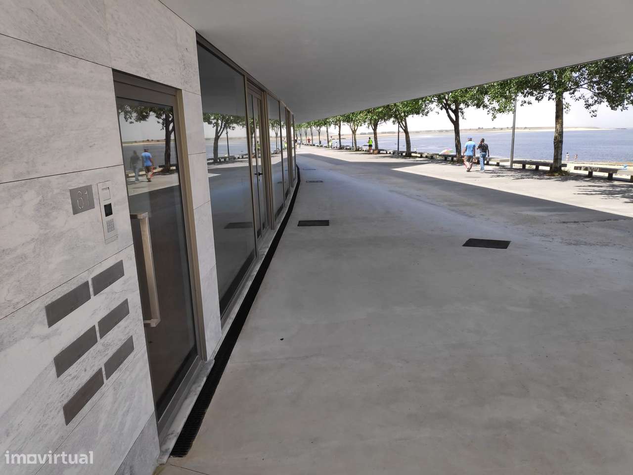 Apartamento T1 com garagem, vista rio, licença AL na Afurada - Grande imagem: 4/30