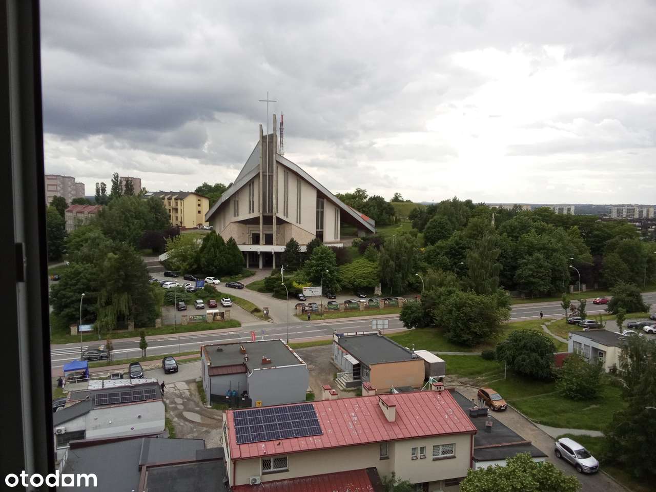 Słoneczne mieszkanie dwu pokojowe z pięknym widokiem. Dla inwestora-7