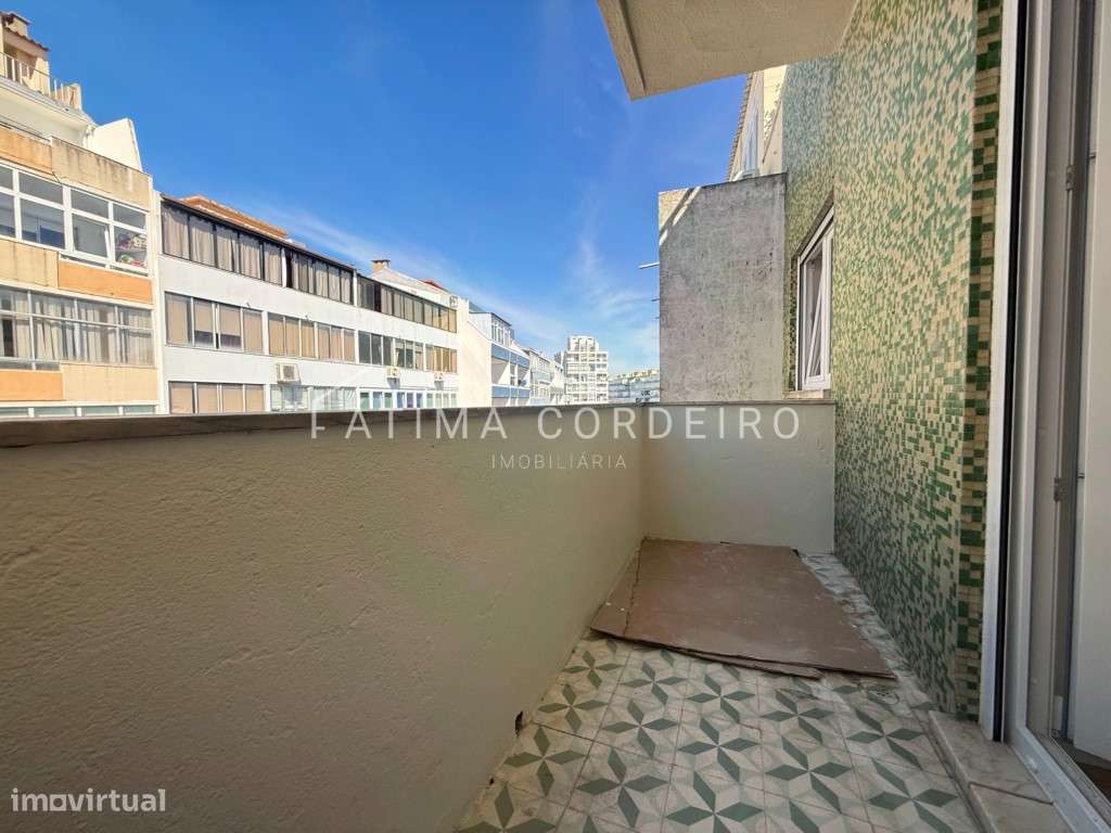 T2 completamente remodelado Praça Gil Vicente-13