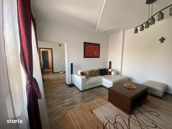 Vanzare apartament 4 camere etaj 1 plus garsoniera vila Gara de Nord-5