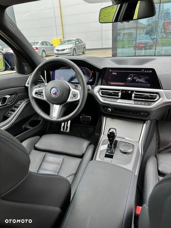 BMW Seria 3 M340d xDrive mHEV sport - 10