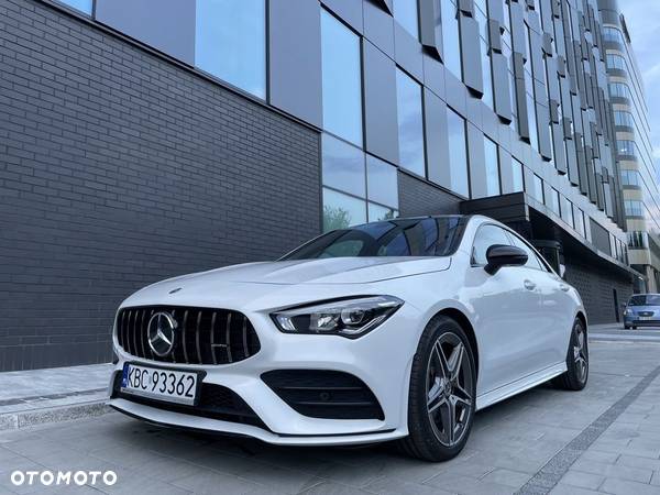 Mercedes-Benz CLA 250 7G-DCT AMG Line - 2