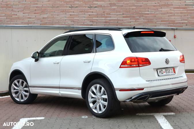 Volkswagen Touareg 3.0 V6 TDI BMT - 5