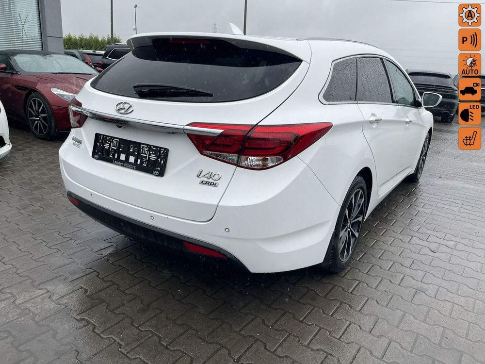 Hyundai i40 Kombi blue 1.6 CRDi DCT Space Plus 2019