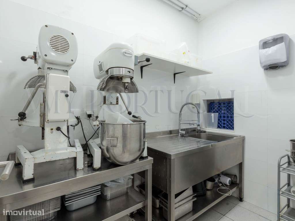 Trespasse Imperdível: Pastelaria/Snack-Bar Moderna e Equipada em S.... - Grande imagem: 4/20