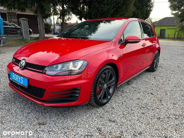 Volkswagen Golf GTI (BlueMotion Technology) - 6