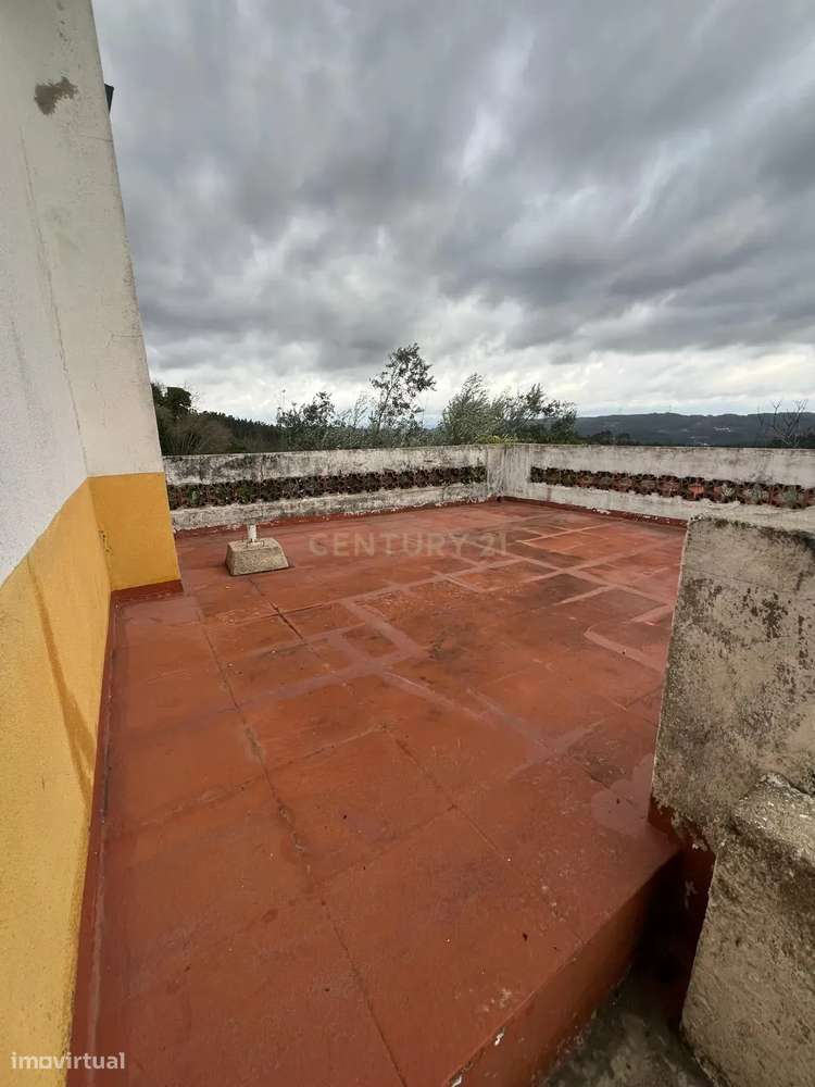 Moradia Renovada T3 com Terreno e Árvores de Fruto – Alvaiázere-3