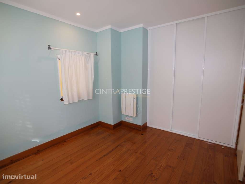 Moradia T3 com Jardim e Garagem na Quinta Verde - Nafarros, Sintra.-24