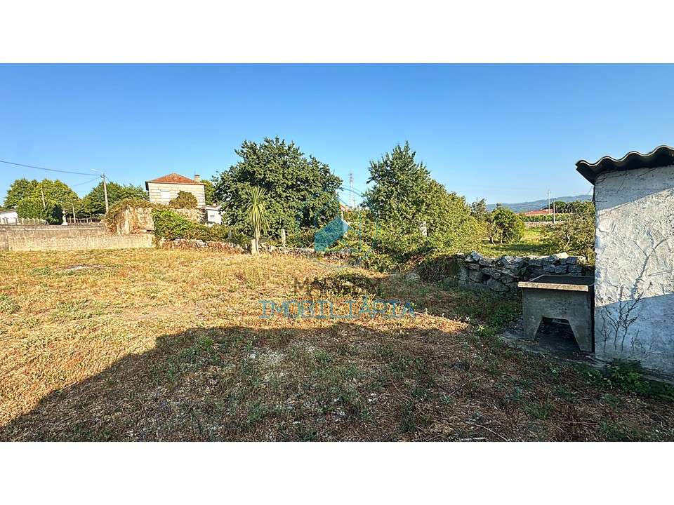 Moradia térrea para Restauro | 581 m²-14