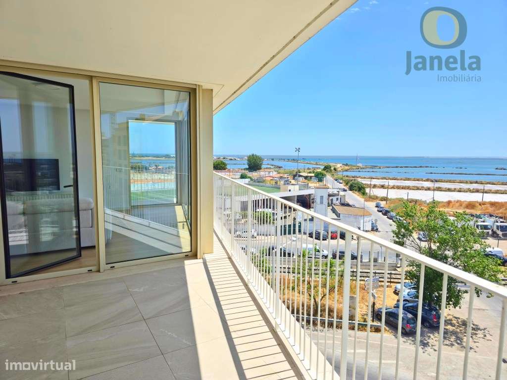 Um Show de T3 com vistas panorâmicas sobre a Ria Formosa e cidade, ... - Grande imagem: 3/27