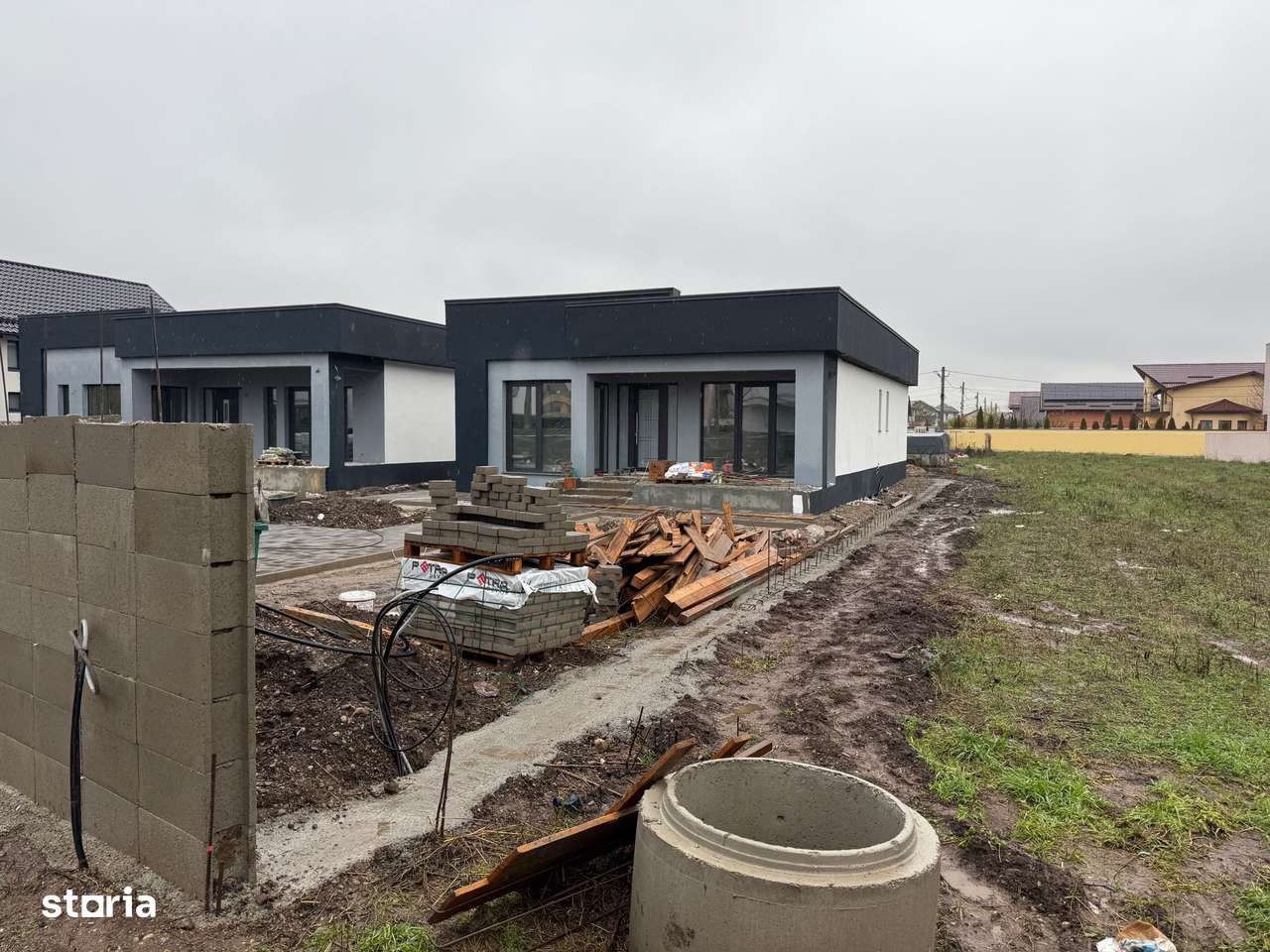 Vila deosebita in Strejnicu-2