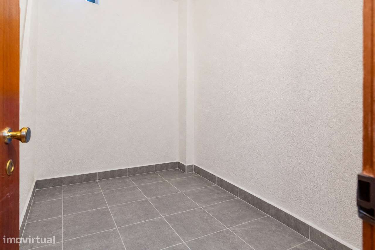 Apartamento T2 Venda em Queluz e Belas,Sintra-41