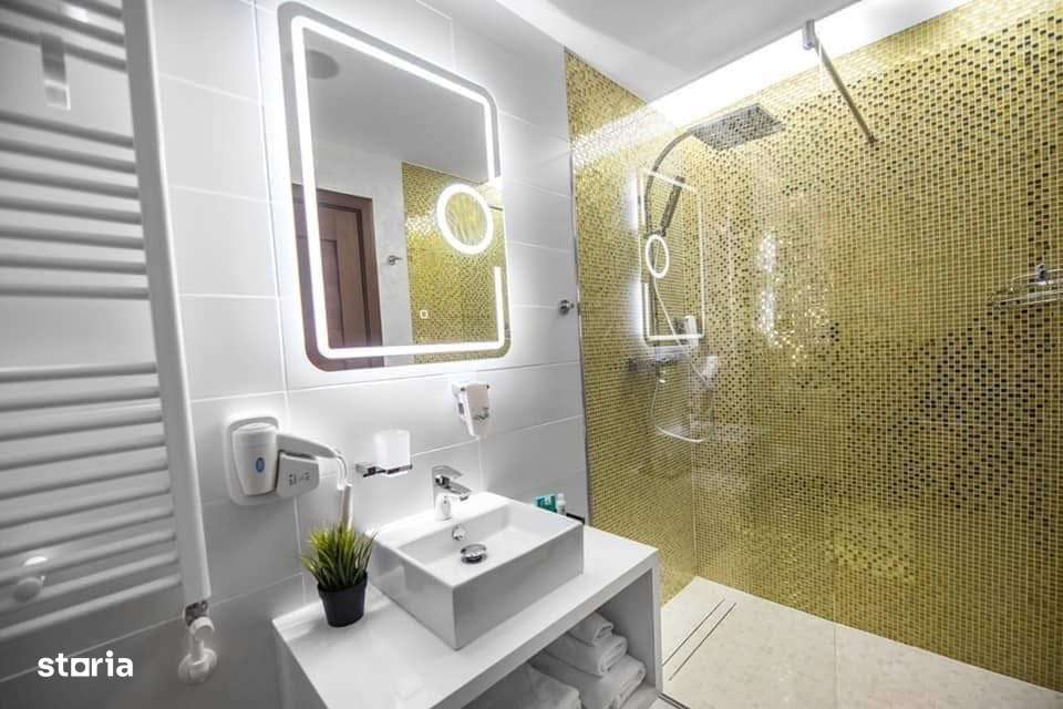 Complex Km Zero Restaurant+Cazare+spatii comerciale +teren 1080 mp - Imagine principală: 4/11