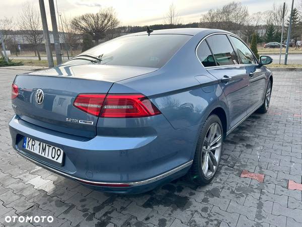 Volkswagen Passat 2.0 TDI BMT Comfortline DSG - 3