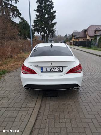 Mercedes-Benz CLA 250 7G-DCT - 7