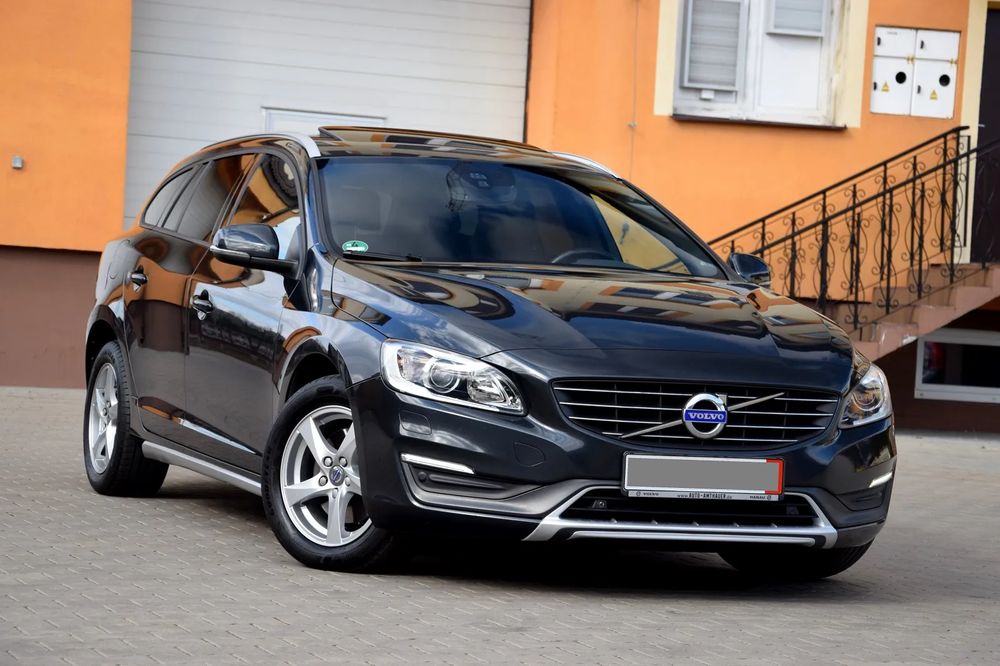 Volvo V60 I 2015