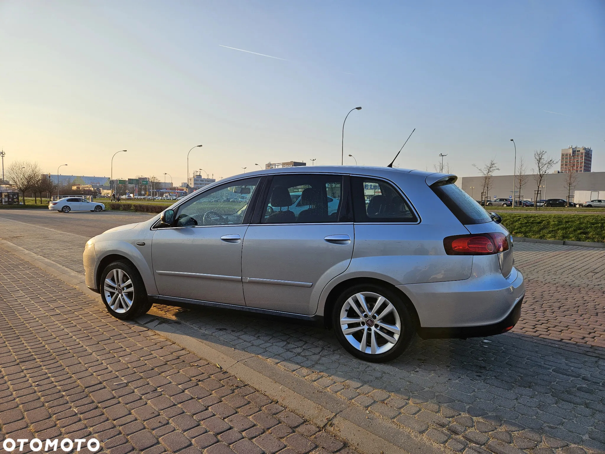 Fiat Croma 1.9 JTD Dynamic - 6