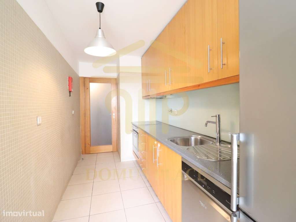 APARTAMENTO T2 COM ELEGÂNCIA, LUZ E LOCALIZAÇÃO PRIVILEGIADA | LEÇA...-4