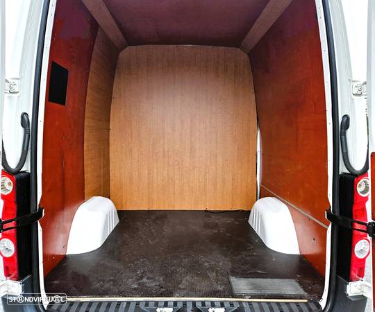 VW Crafter 50 2.0 TDi 143 CD Média Extra - 18