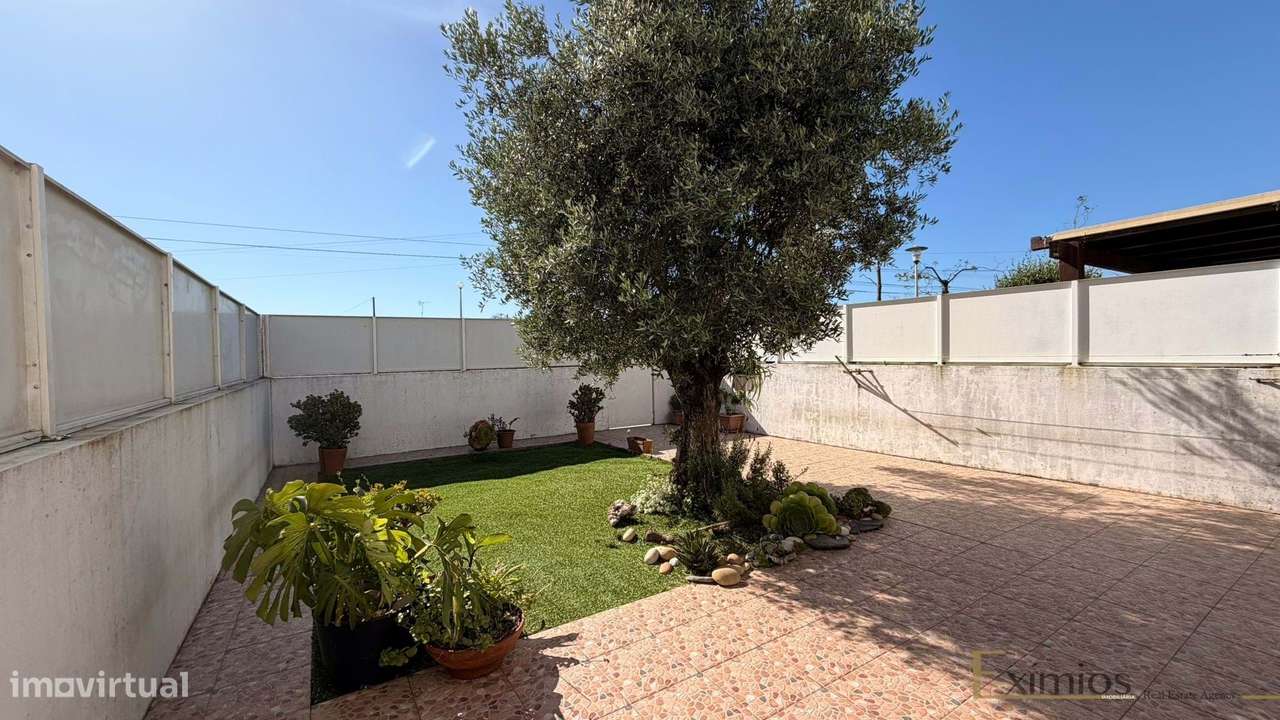 Moradia V4 com garagem fechada, na Póvoa de Varzim-23