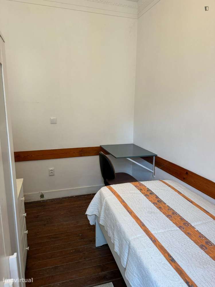 Quarto - localizado em Alameda Lisbon - Grande imagem: 4/6