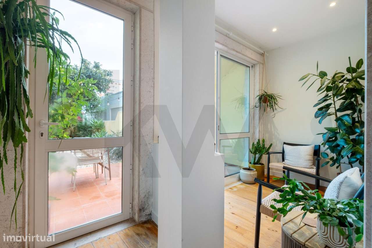 Apartamento T1+1 Mobilado com Logradouro – Rua de São João Nepomuceno - Grande imagem: 2/23