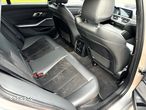 BMW Seria 3 318d M Sport - 14