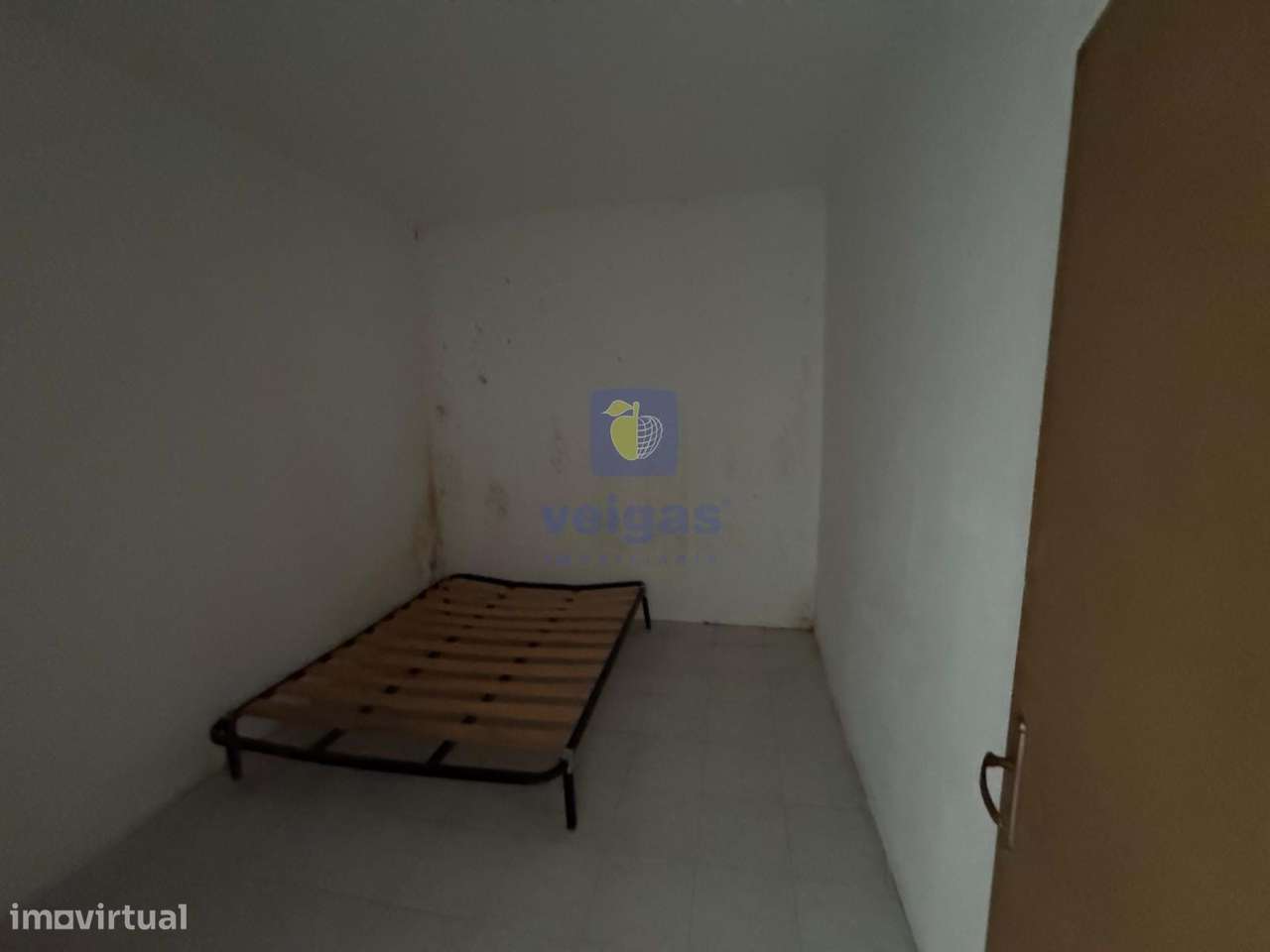 Moradia T5 de 2 Pisos com Logradouro com 10 Boxes para Cavalos - Grande imagem: 5/41