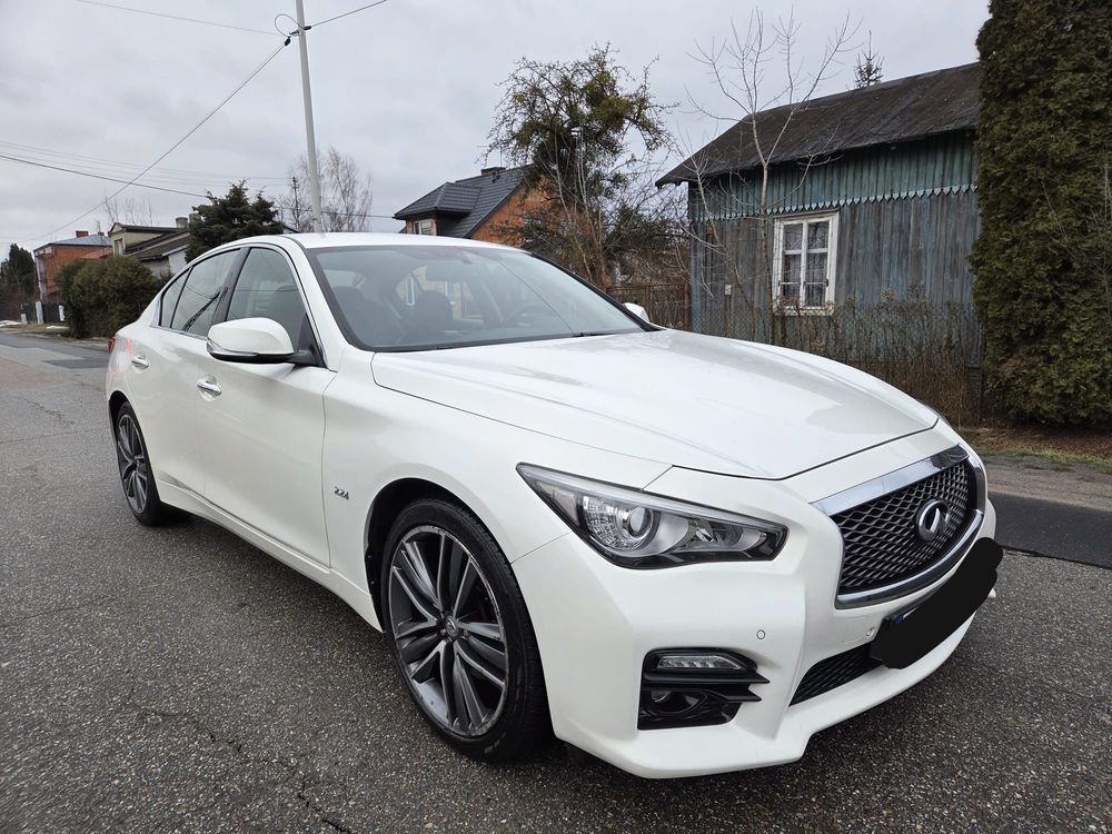 Infiniti Q50 2.2d Premium Sound Studio by Bose 2015