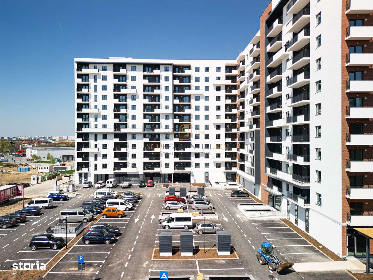 Stradal Bd Metalurgiei - Apartament cu 2 camere decomandate si balcon
