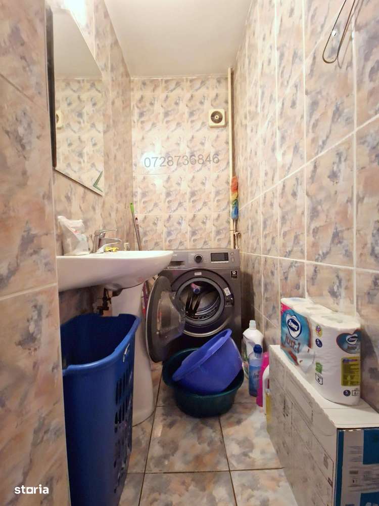 Apartament cu balcon, lift și securitate în Decebal-8