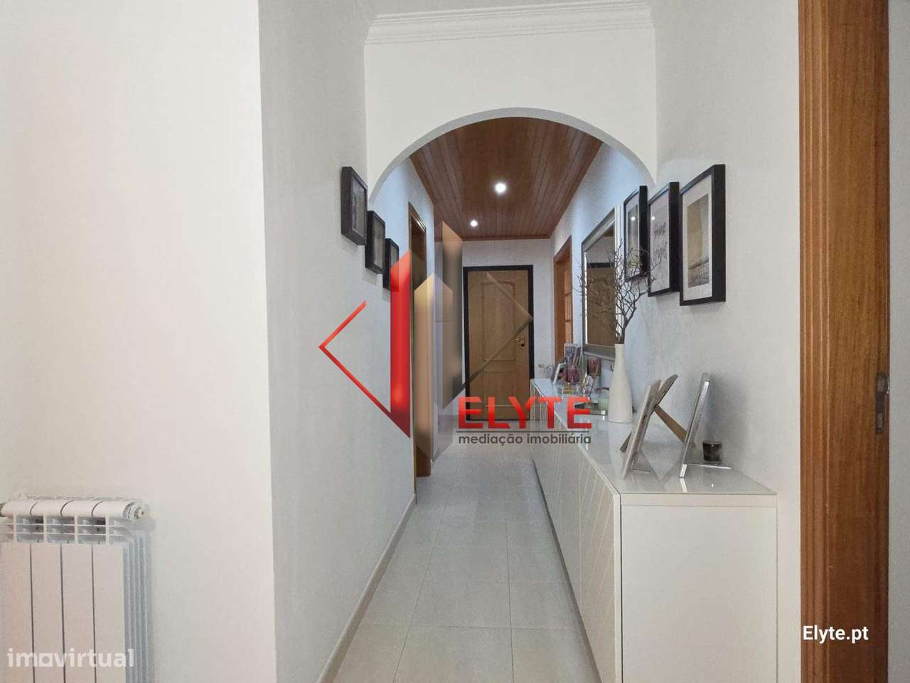Apartamento T4 com Lugar de Garagem-31