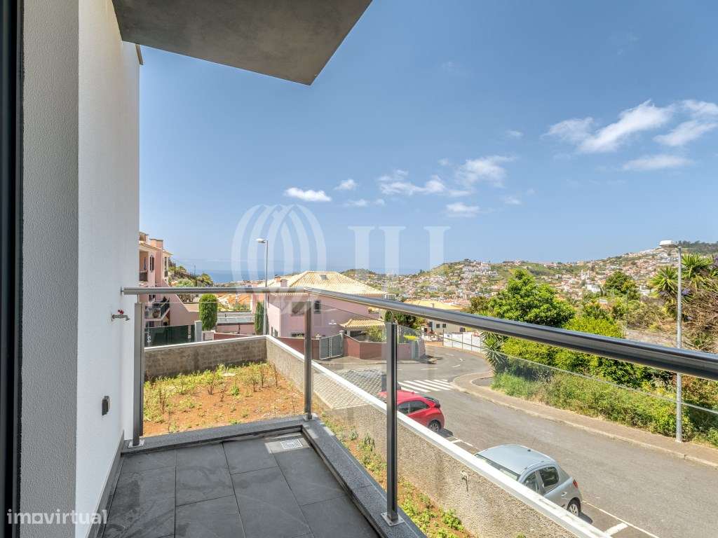Moradia geminada T3 com em São Roque, Funchal - Grande imagem: 1/30