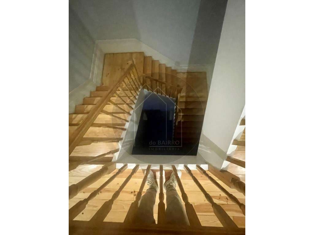 T1 Arrendamento ao metro do Heroísmo em prédio reabilitado, Porto - Grande imagem: 5/13