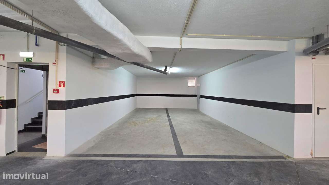 T2 c/ 105m² e lugar de garagem p/ 2 carros - Gandra, Paredes-15