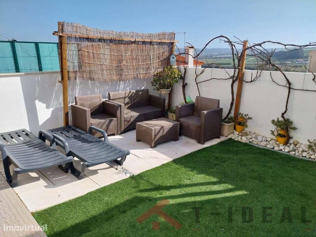 Moradia T3+1 próxima das praias-29