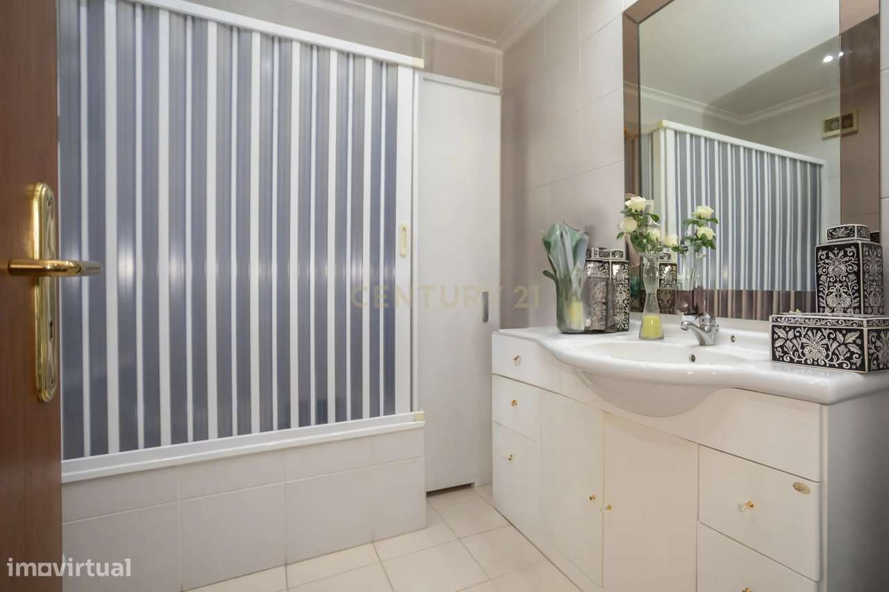 Apartamento T2 com Parqueamento | Quinta do Quadrado – Setúbal - SÓ PA-14