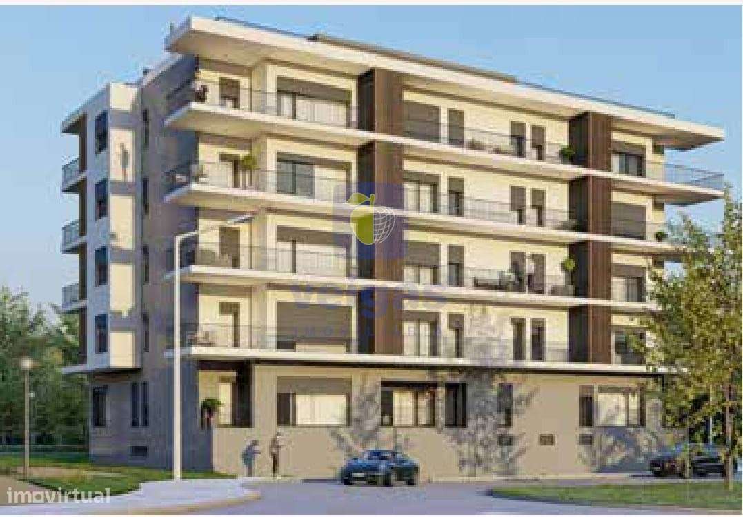 Apartamento T2 novo  no centro de Pombal com garagem e elevador - Grande imagem: 5/33