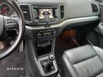 Volkswagen Sharan 2.0 TDI DPF BlueMotion Comfortline - 17