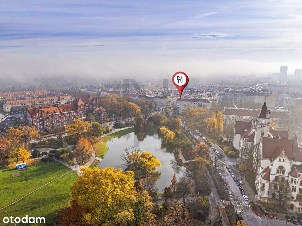 lokal z dużymi witrynami /112m2 /super lokalizacja-15