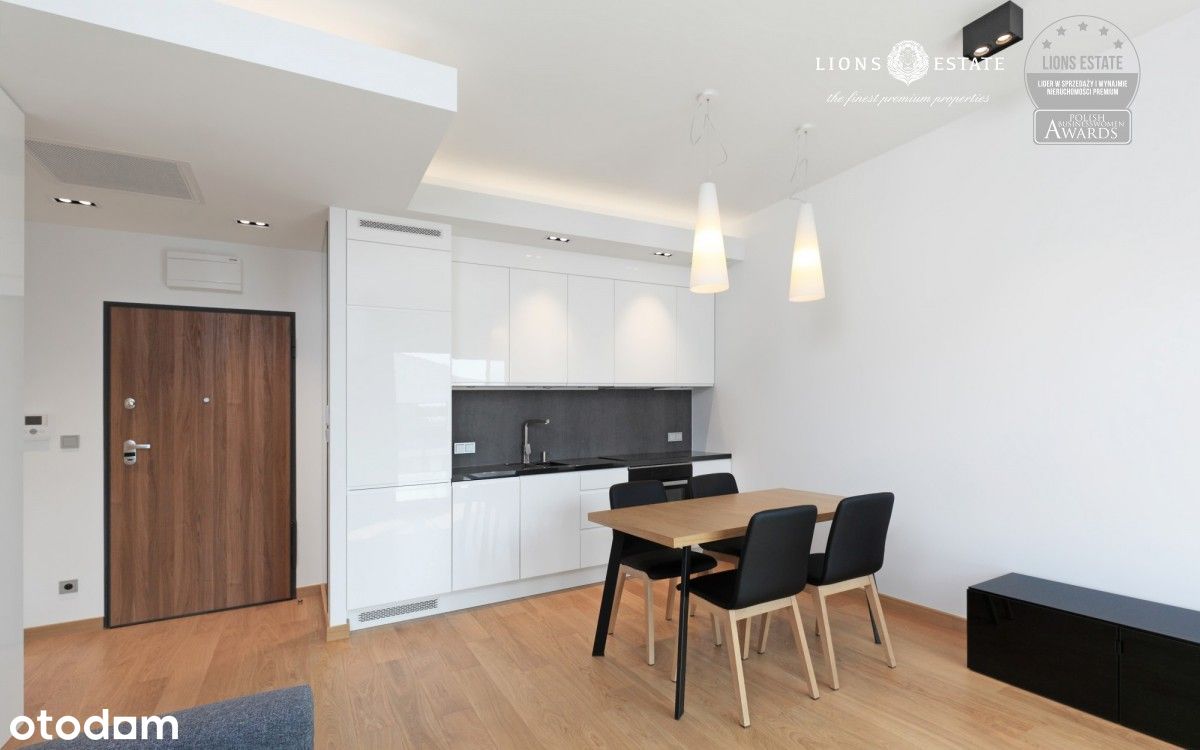 Brand new top-floor apartment at Bliska Wola Tower