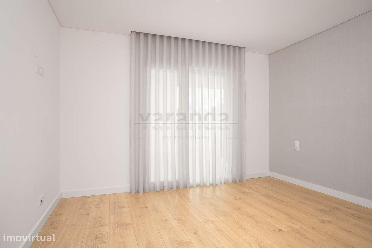 Moradia T4 Térrea, com piscina – Vila Nogueira de Azeitão-17