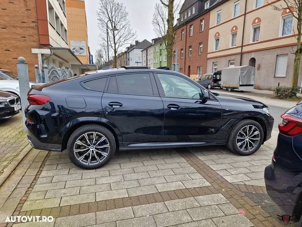 BMW X6 xDrive30d - 10