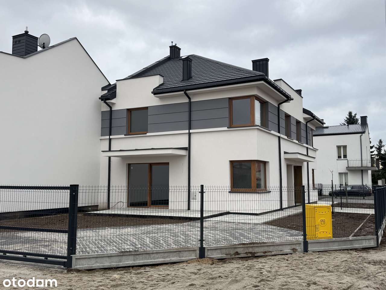 Nowy dom!Super lokalizacja !Dwa lokale - Pełny obrazek: 5/12