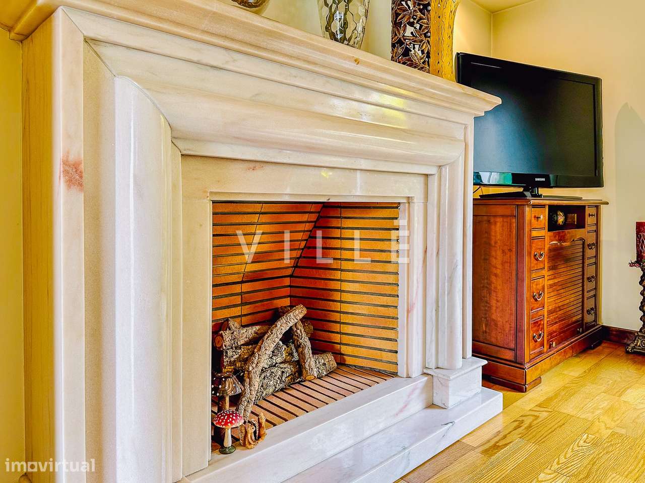 Moradia T4 com jardim - Grande imagem: 1/46